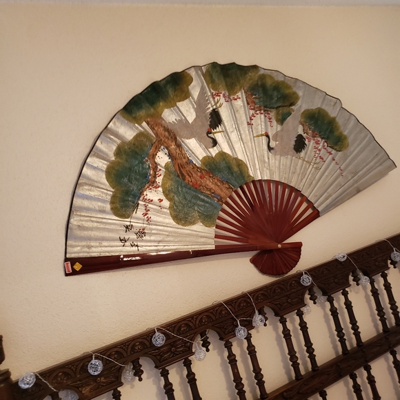 🦋 Large Antique Asian painted Wood hanging wall fan - Picture 2 of 4